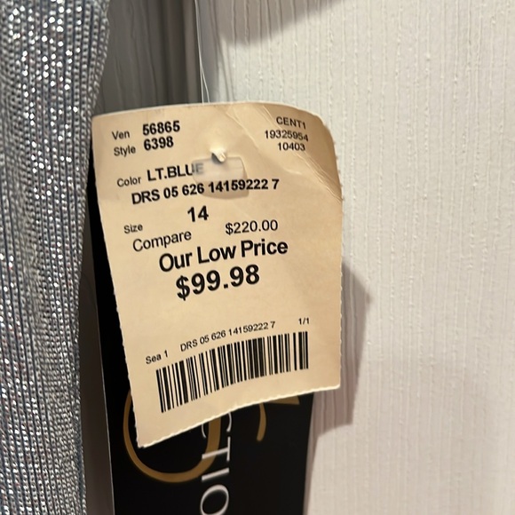 Beautiful Ice Blue formal dress Never worn!  New with tags - Picture 4 of 8